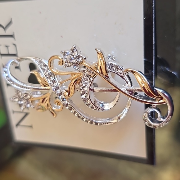 NAPIER BRAND WOMEN'S FASHION MUSIC NOTE BROOCH/PIN - Picture 4 of 13